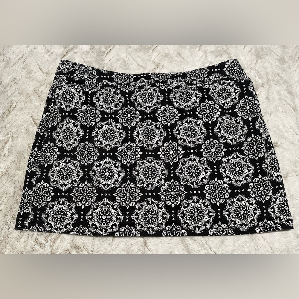 Croft & Barrow The Effortless Stretch Floral Mini Skirt Size 24W Regular - Picture 2 of 12